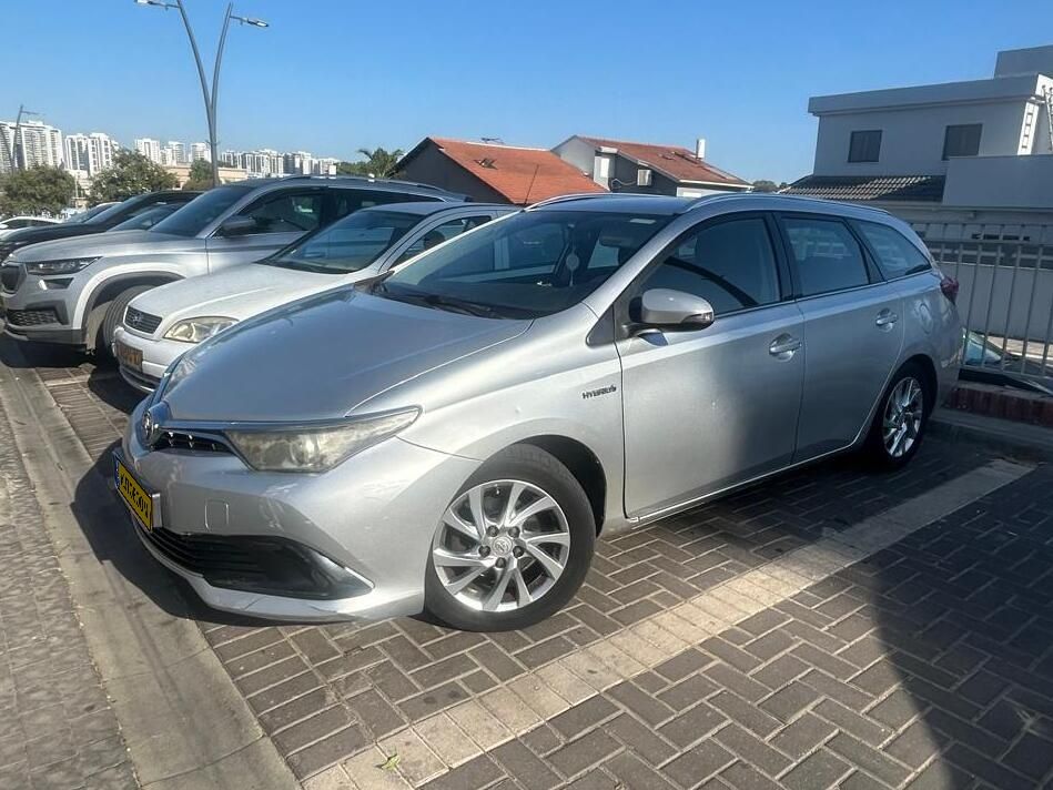 Toyota Auris с пробегом, 2016, частная рука