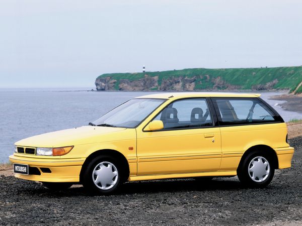 Mitsubishi Colt 1988. Carrosserie, extérieur. Hatchback 3-portes, 3 génération