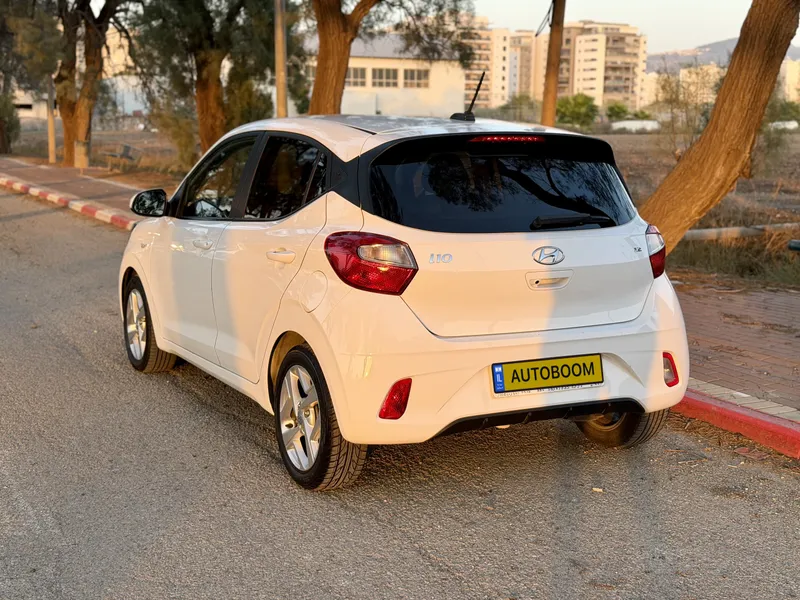 Hyundai i10 2nd hand, 2023, private