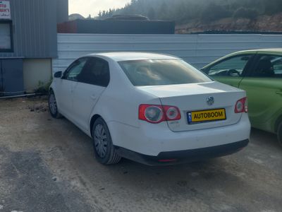 Volkswagen Jetta 2nd hand, 2011, private hand