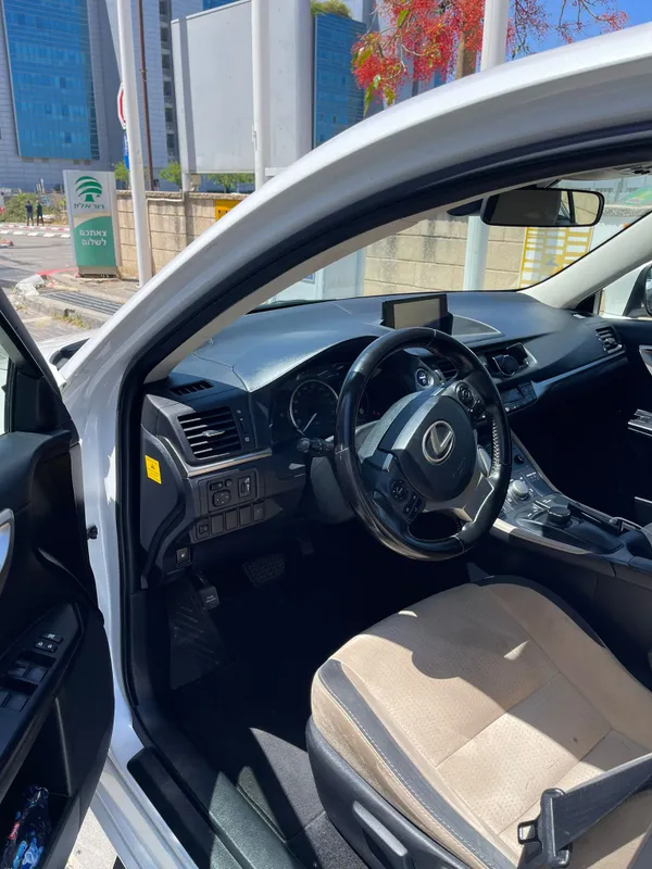 Lexus CT с пробегом, 2018, частная рука