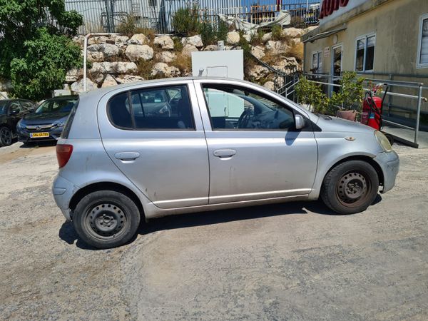 Toyota Yaris 2ème main, 2006, main privée