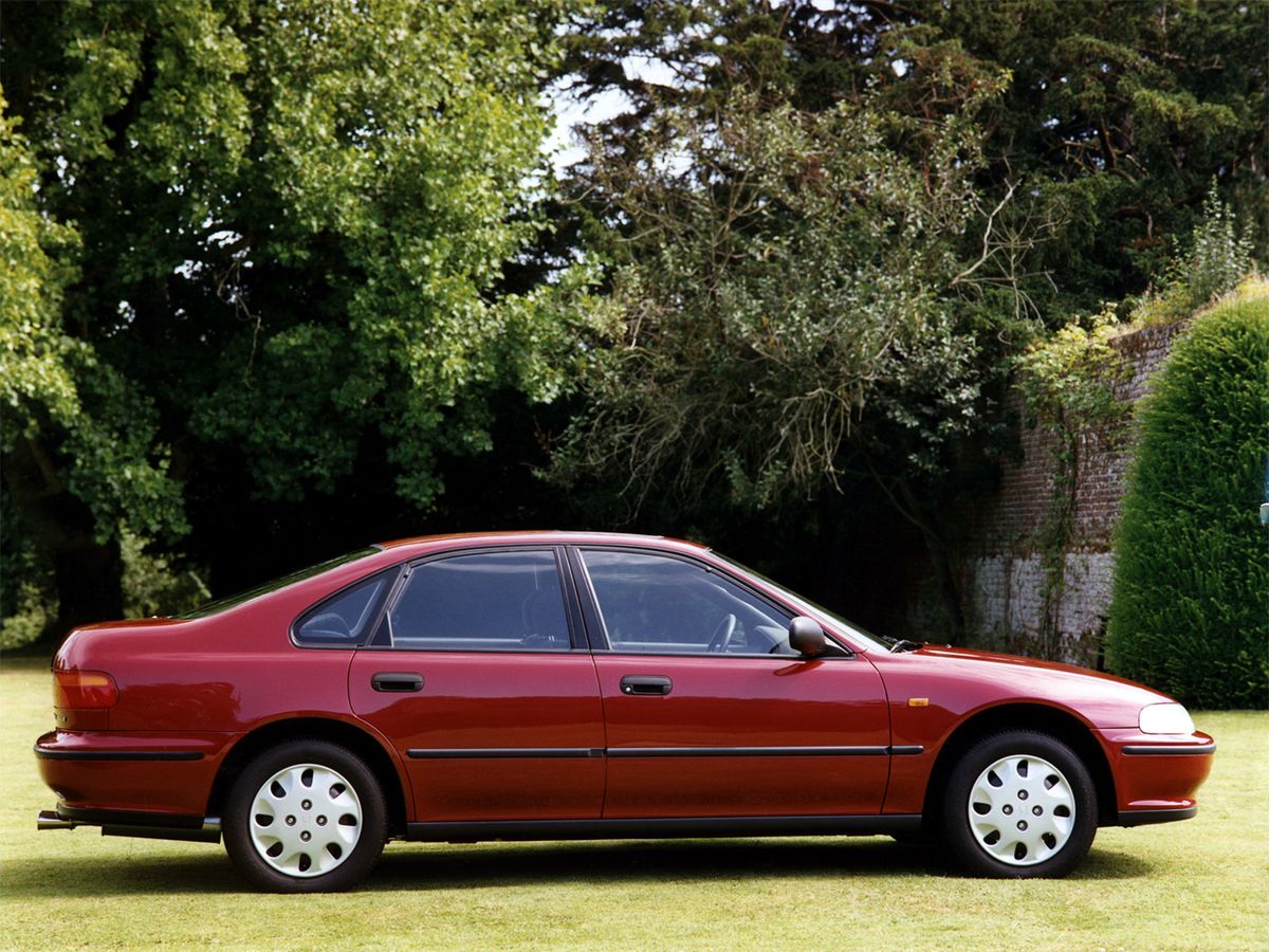 Honda Accord (USA) 1995. Carrosserie, extérieur. Berline, 5 génération, restyling