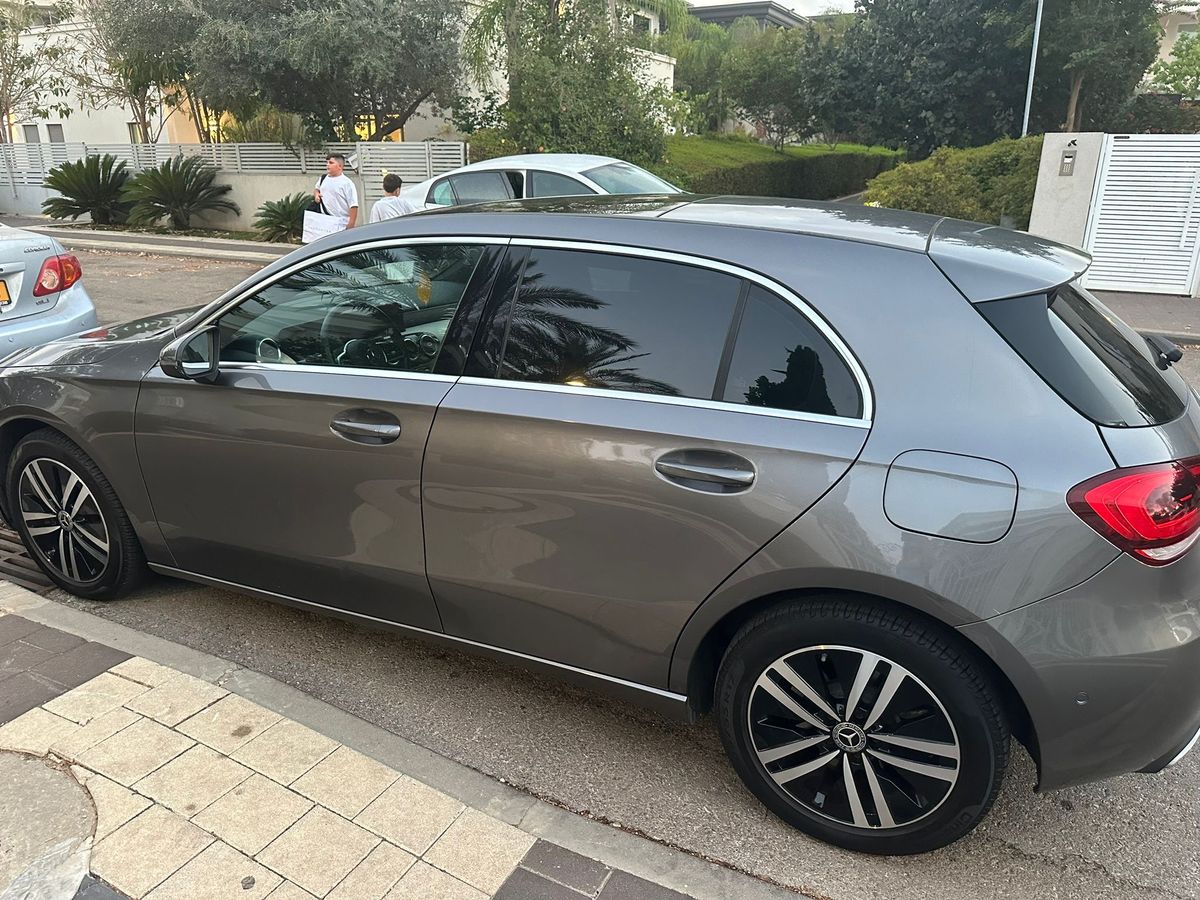 Mercedes A-Class 2ème main, 2022, main privée