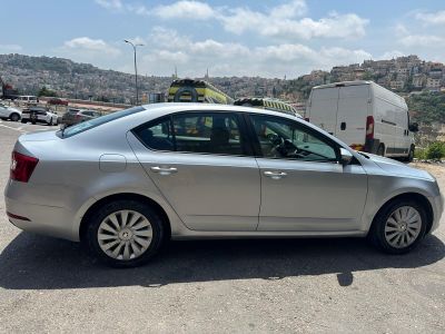 Škoda Octavia 2ème main, 2018