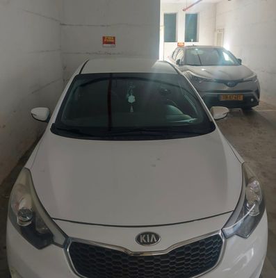 Kia Forte с пробегом, 2013, частная рука