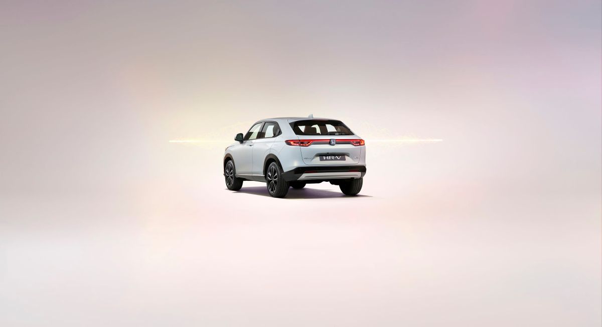 הונדה HR-V ‏2021. מרכב, צורה. רכב שטח 5 דלתות, 3 דור