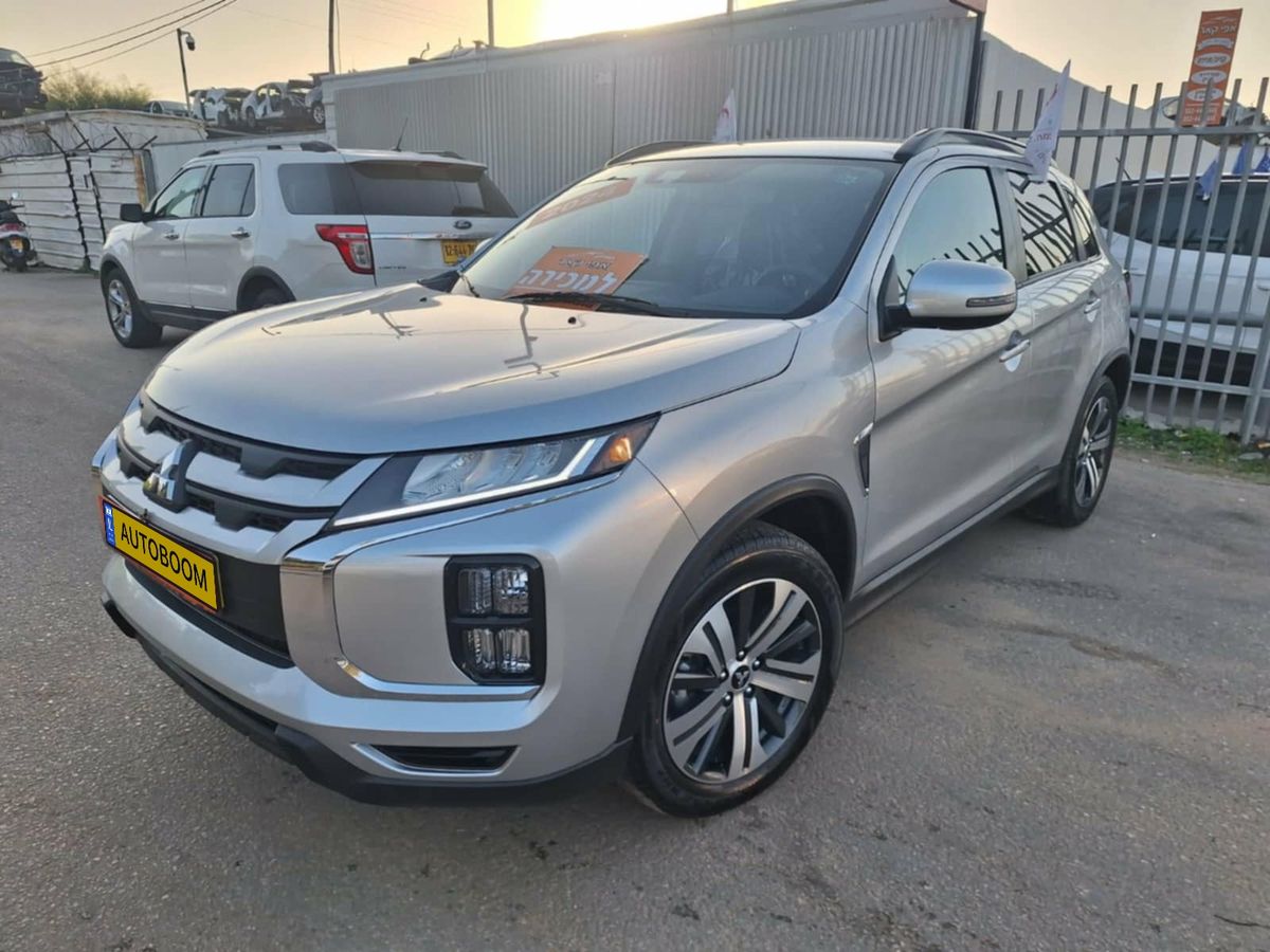 Mitsubishi ASX с пробегом, 2024