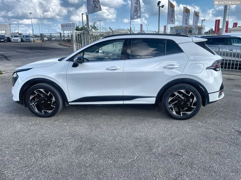 Kia Sportage 2nd hand, 2023, private