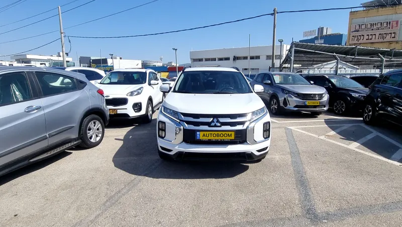 Mitsubishi ASX 2nd hand, 2020