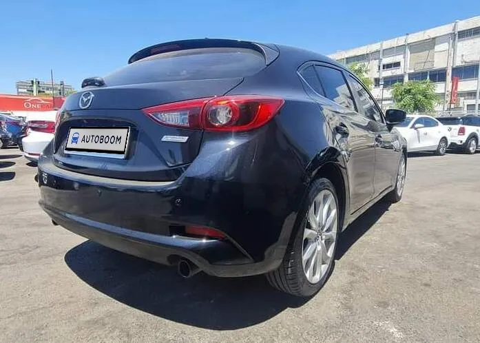 Mazda 3 2ème main, 2018