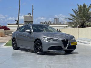 Alfa Romeo Giulia, 2021, photo