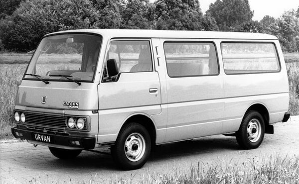 Datsun Urvan 1982. Bodywork, Exterior. Minivan, 1 generation