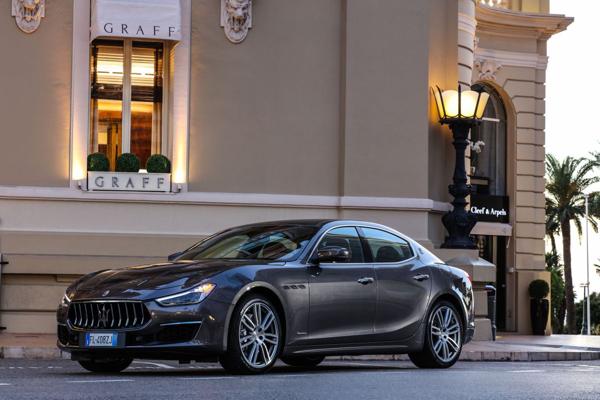 Maserati Ghibli 2016. Carrosserie, extérieur. Berline, 3 génération, restyling