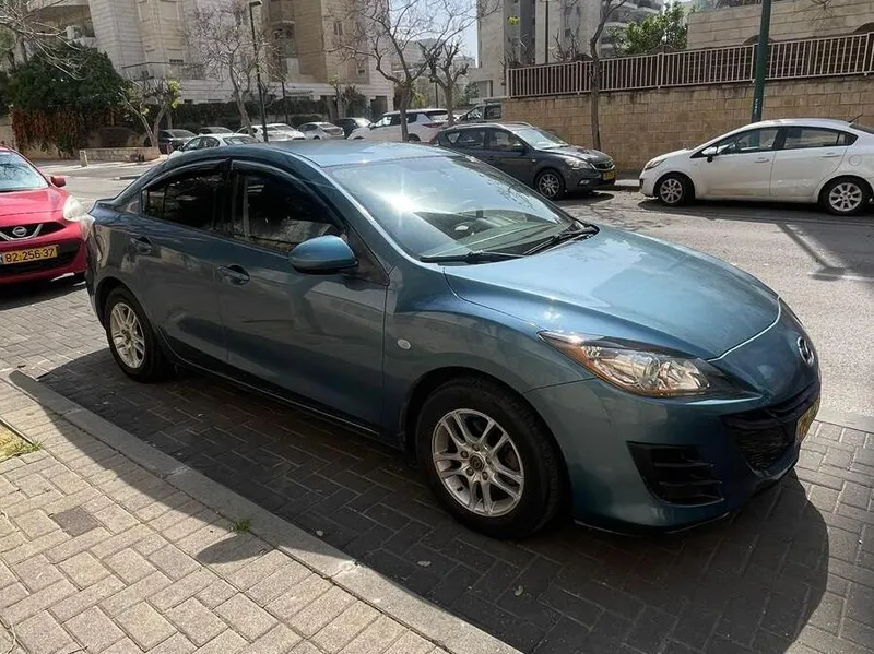 Mazda 3 2nd hand, 2010