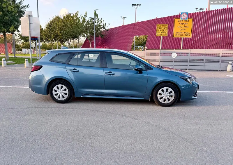 Toyota Corolla 2nd hand, 2019