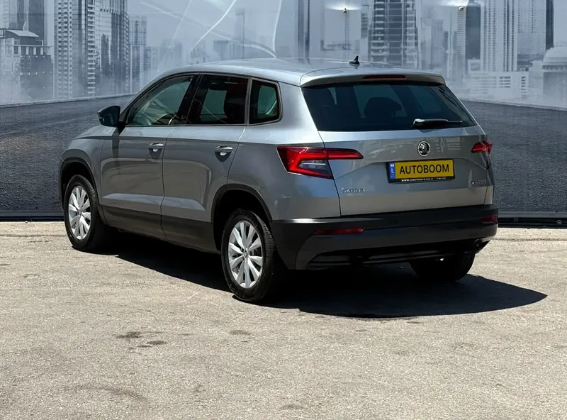 Skoda Karoq 2nd hand, 2019, private