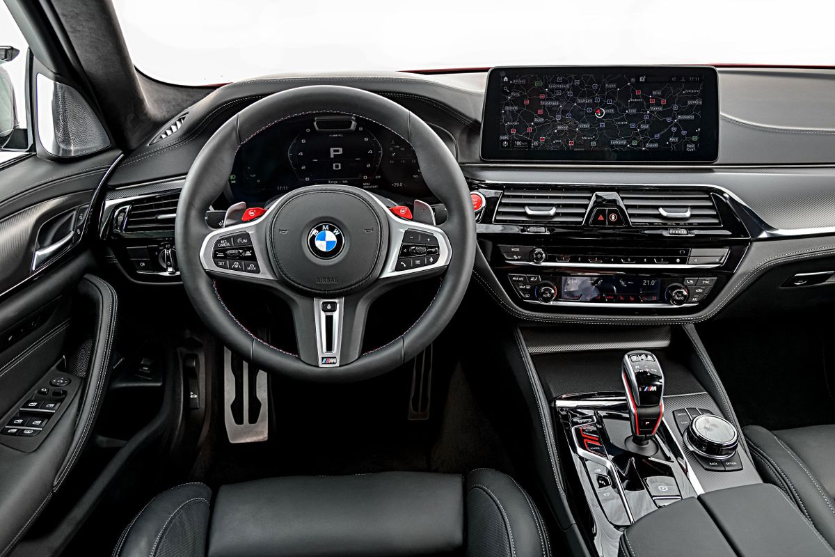 BMW M5 2020. Tableau de bord. Berline, 6 génération, restyling 1