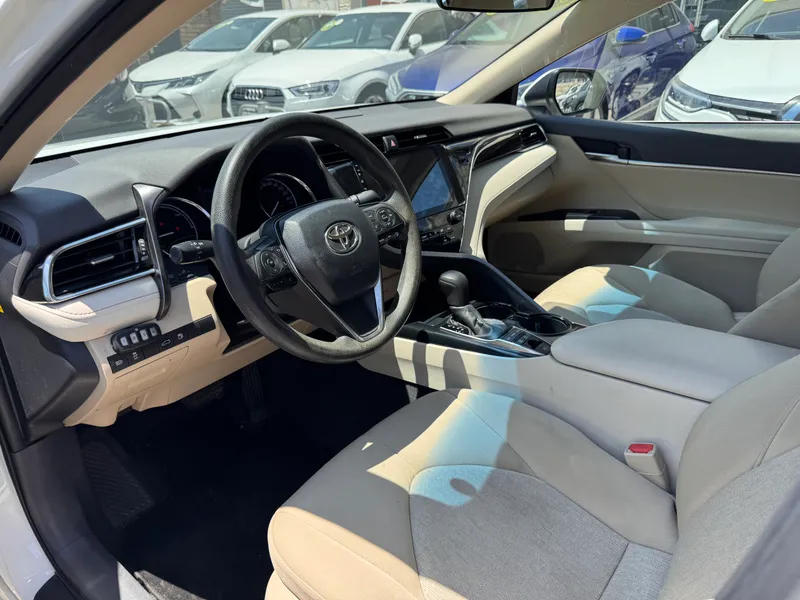 Toyota Camry с пробегом, 2018, частная рука
