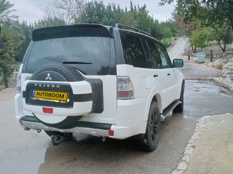 Mitsubishi Pajero с пробегом, 2012, частная рука