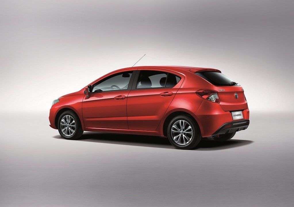 Brilliance H230 2015. Bodywork, Exterior. Hatchback 5-door, 1 generation