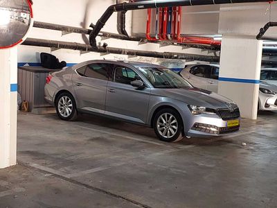 Škoda Superb 2ème main, 2020, main privée