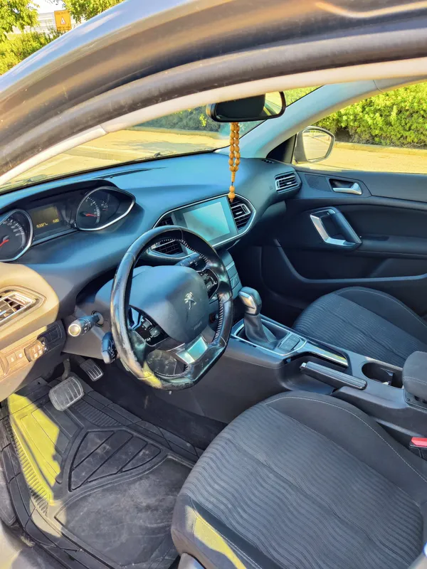 פיג'ו 308 יד 2 רכב, 2015, פרטי