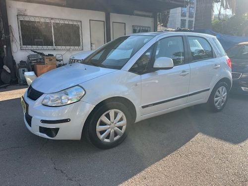 Suzuki SX4, 2010, фото