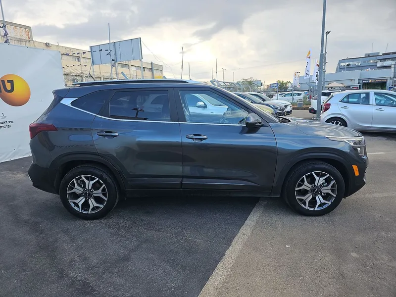 Kia Seltos 2nd hand, 2023, private hand