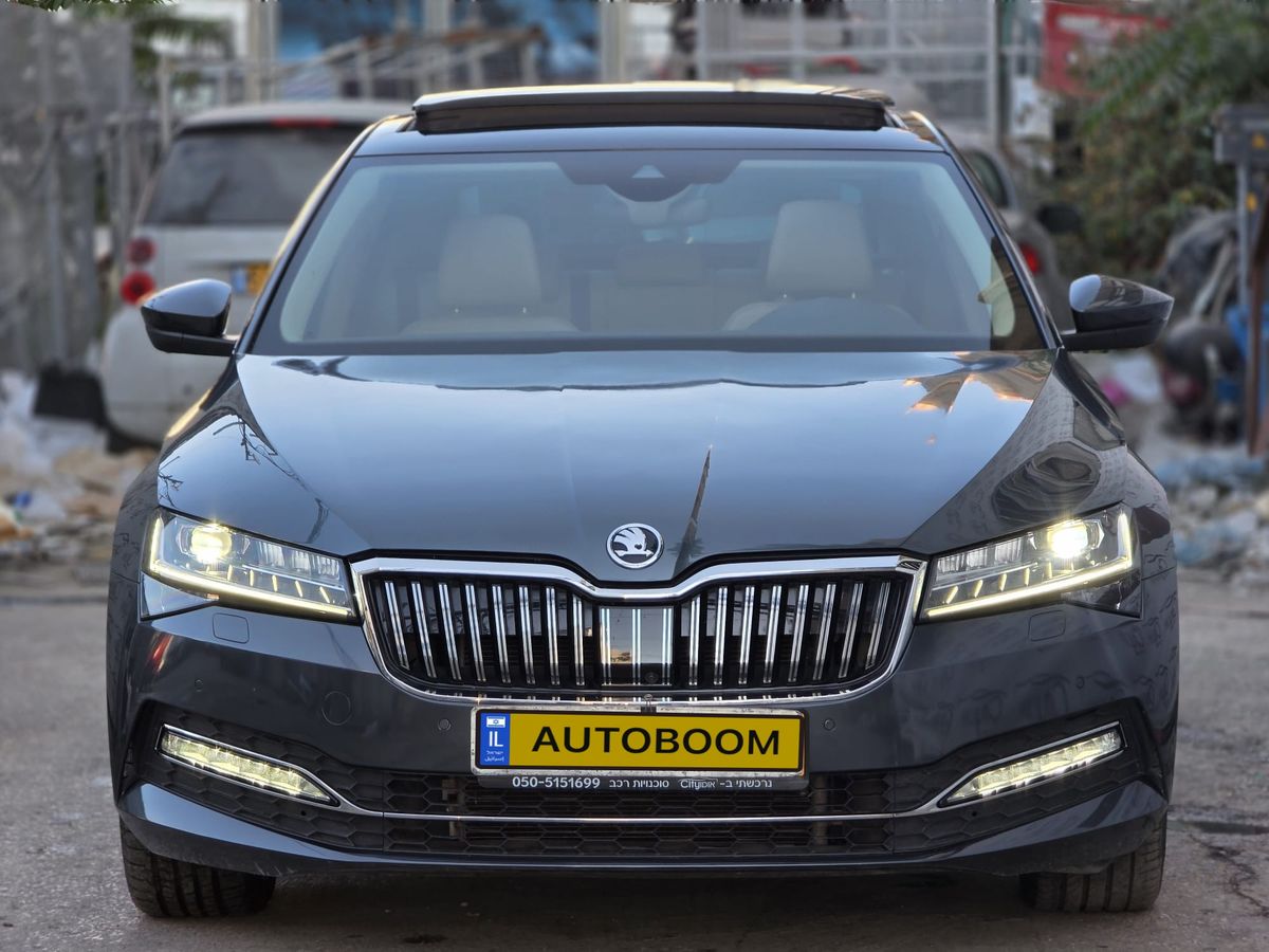 Skoda Superb 2nd hand, 2021, private hand