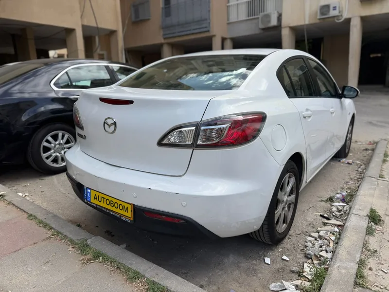 Mazda 3 2nd hand, 2011