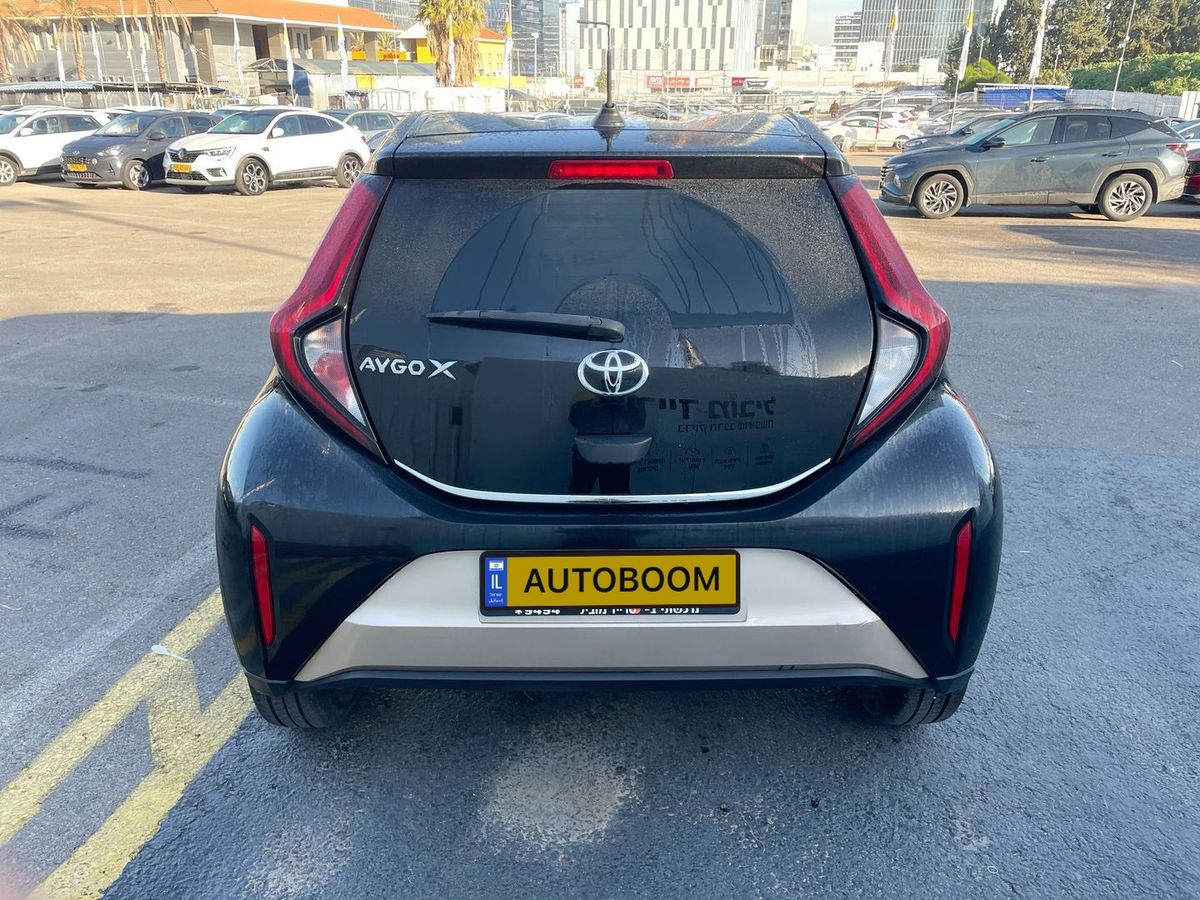 Toyota Aygo с пробегом, 2023