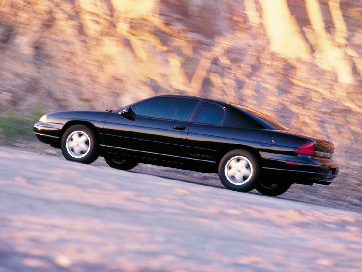 Chevrolet Monte Carlo 1994. Carrosserie, extérieur. Coupé, 5 génération