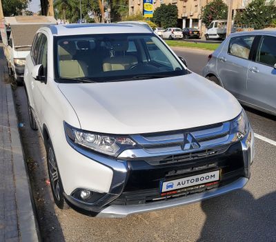 מיצובישי אאוטלנדר יד 2 רכב, 2016, פרטי