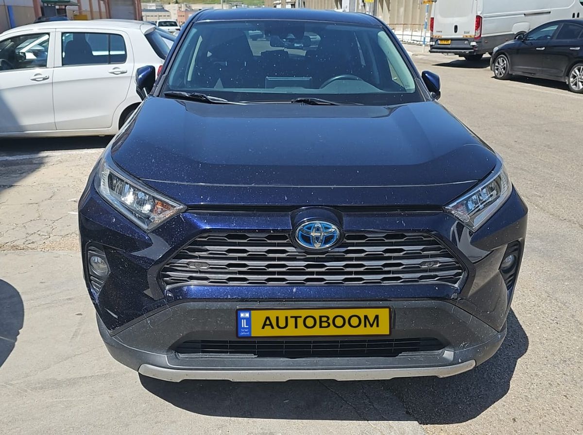 טויוטה ראב 4 יד 2 רכב, 2021, פרטי