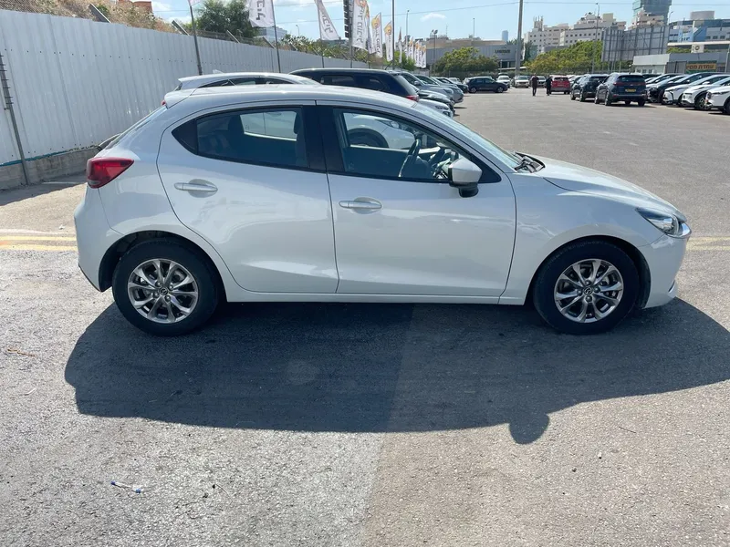 Mazda 2 2nd hand, 2022