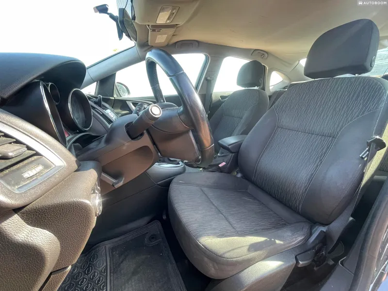Opel Astra 2nd hand, 2013, private