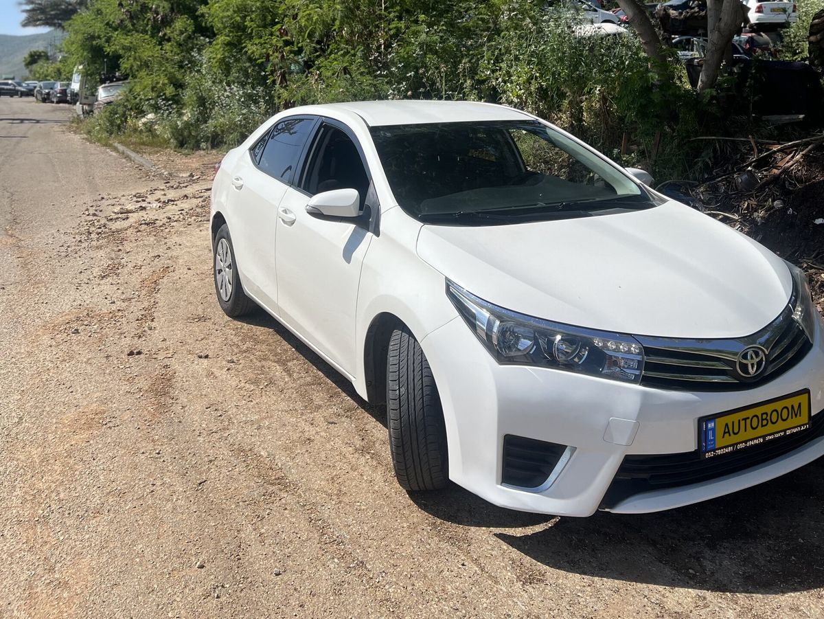 Toyota Corolla с пробегом, 2015, частная рука