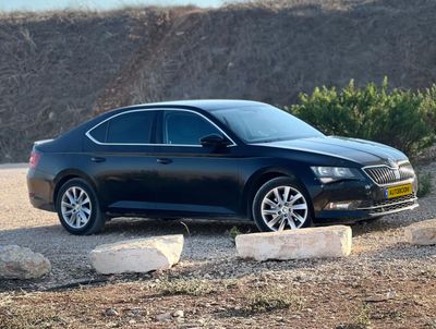 Skoda Superb 2nd hand, 2017, private hand