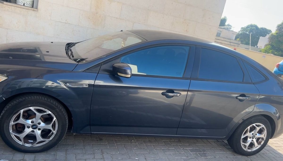 Ford Mondeo 2ème main, 2011, main privée