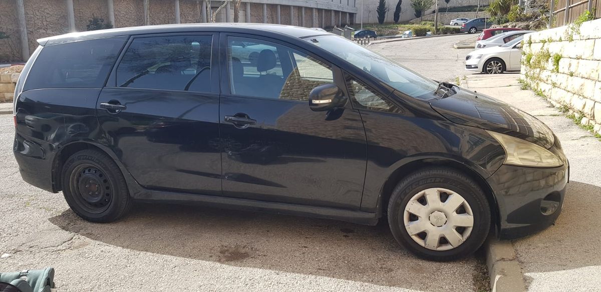 Mitsubishi Grandis 2ème main, 2010, main privée