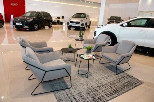 Sales Center Kia. صورة 3