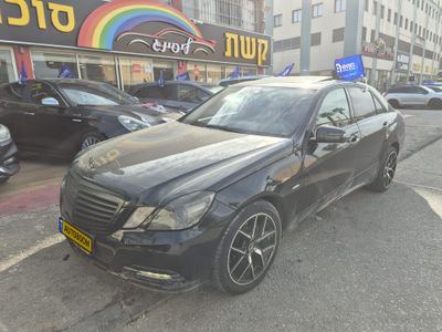 Mercedes E-Class 2ème main, 2011