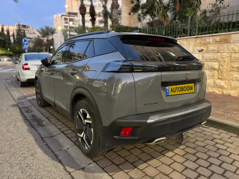 Peugeot 2008 с пробегом, 2024, частная рука