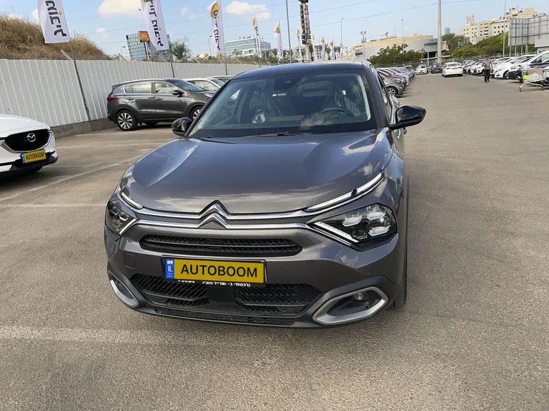 Citroen C4 с пробегом, 2022