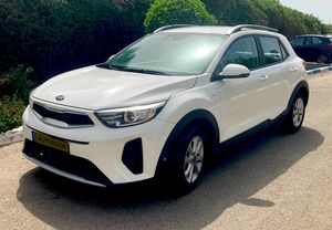 Kia Stonic, 2021, photo
