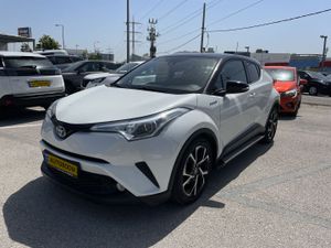 Toyota C-HR, 2018, photo