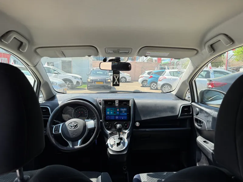 Toyota Space Verso 2nd hand, 2011, private hand