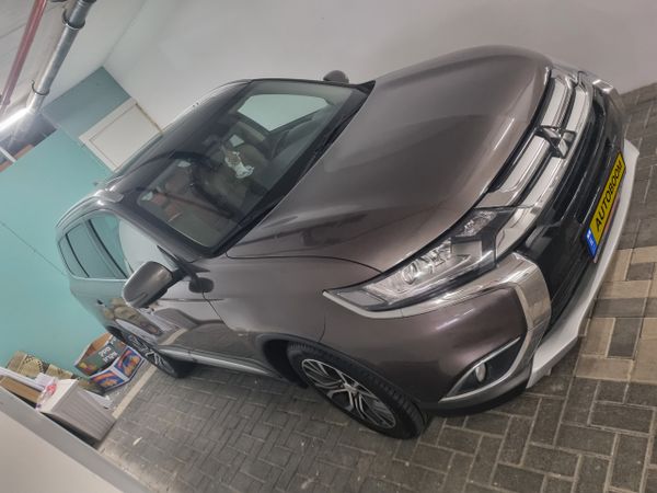 Mitsubishi Outlander 2nd hand, 2017, private hand