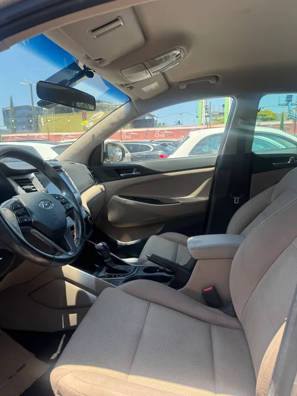 Hyundai Tucson 2nd hand, 2016